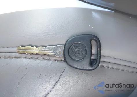 2004 Buick Lesabre Limited z USA, uszkodzony, nr VIN 1G4HR54K24U179833